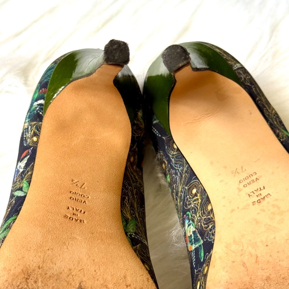 Butter Size 7.5 Made in Italy Heels Green Bow Peacock Print Pointed Toe Pumps - Picture 11 of 15